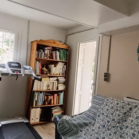 Comme A La Maison Pres De Paris Habitación en casa particular Cachan